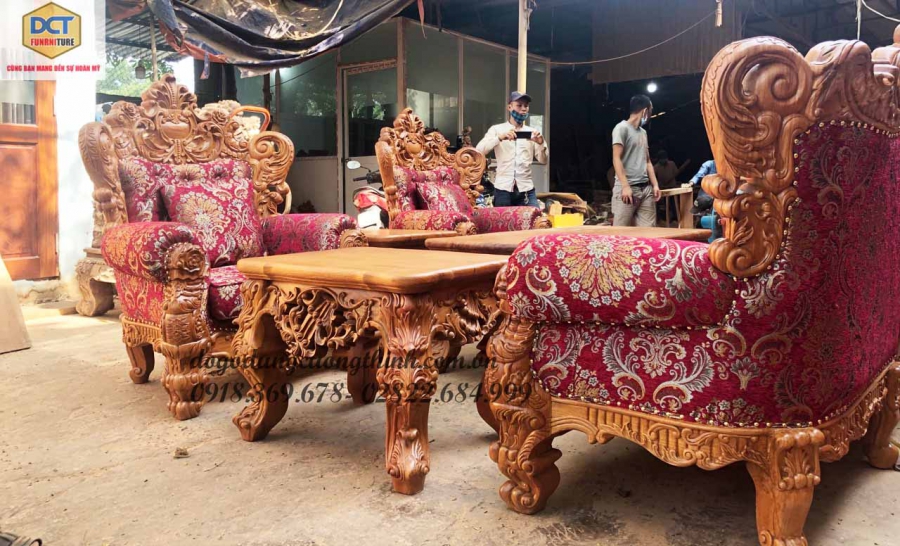 bàn ghế sofa hoàng gia
